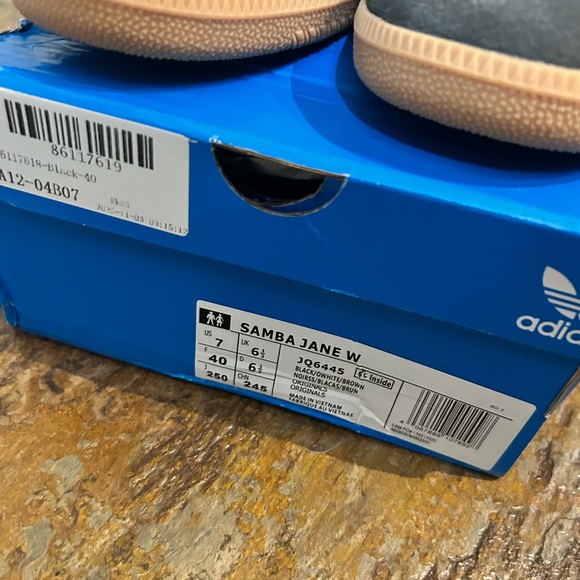 Adidas Samba Black and White Sneakers - Picture 4 of 5